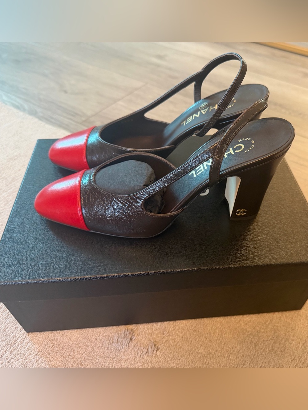 CHANEL COCO 90MM SLINGBACK Brown Leather with Red Cap Toe - Picture 4 of 9